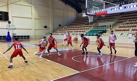 Basketbol Maçlarında Hakemlerin Fiziksel Hazırlıkları